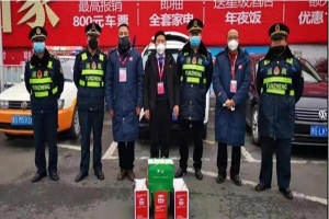 學(xué)校復(fù)學(xué)，萬順叫車為學(xué)生提供愛心接送服務(wù)